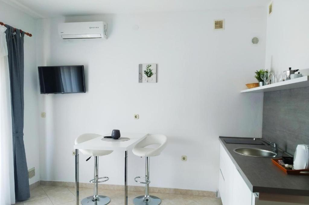 Apartments Vanda โรวีน ภายนอก รูปภาพ